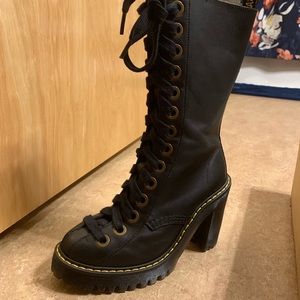 dr martens carey boot